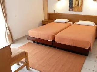 Zina Aparthotel