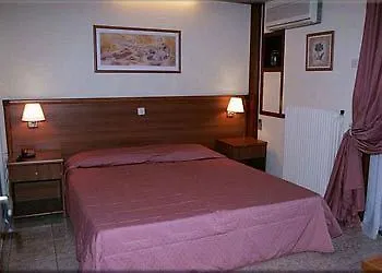 Apartahotel Zina 3*